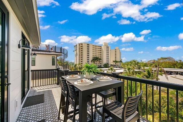 89 Avenida Messina, Sarasota, FL 34242 - view of balcony