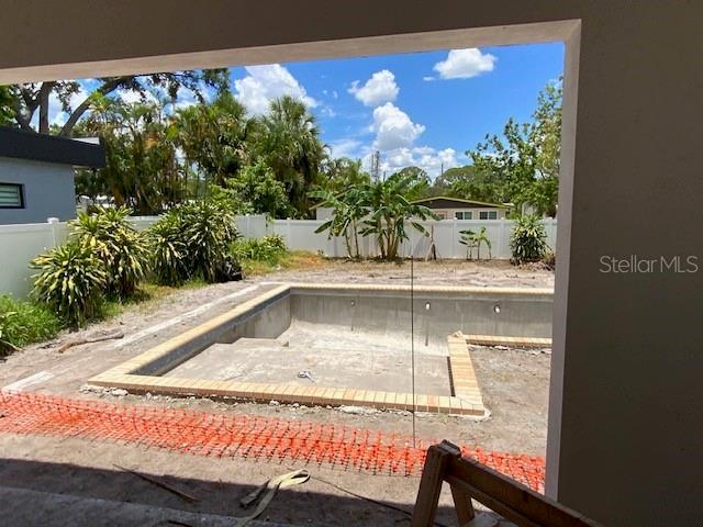 2483 Bay St, Sarasota, FL 34237 - photo 30