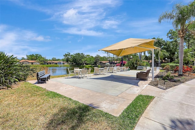 4722 Oak Hill Ln Unit 44, Sarasota, FL 34232 - photo 2
