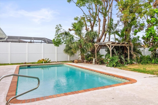 2961 Valencia Rd, Venice, FL 34293 - view of pool featuring a pergola, a fenced in pool, and a fenced backyard