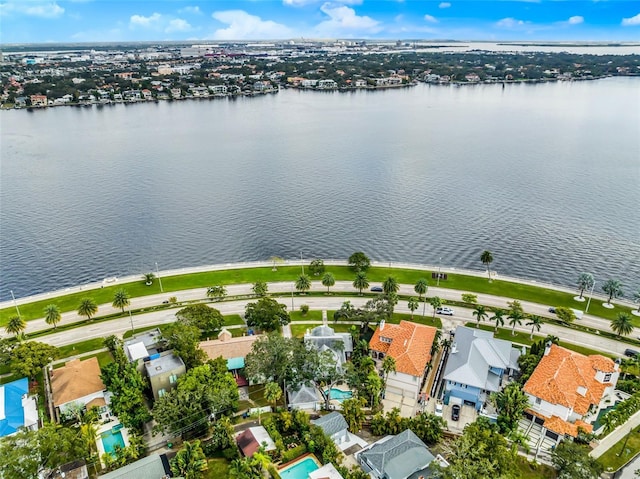 829 Bayshore Blvd, Tampa, FL 33606 - photo 1