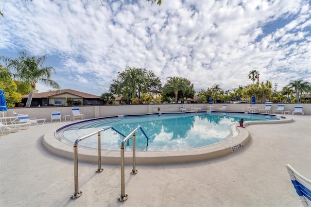 4169 66th Street Cir W Unit 4169, Bradenton, FL 34209 - community pool with a patio