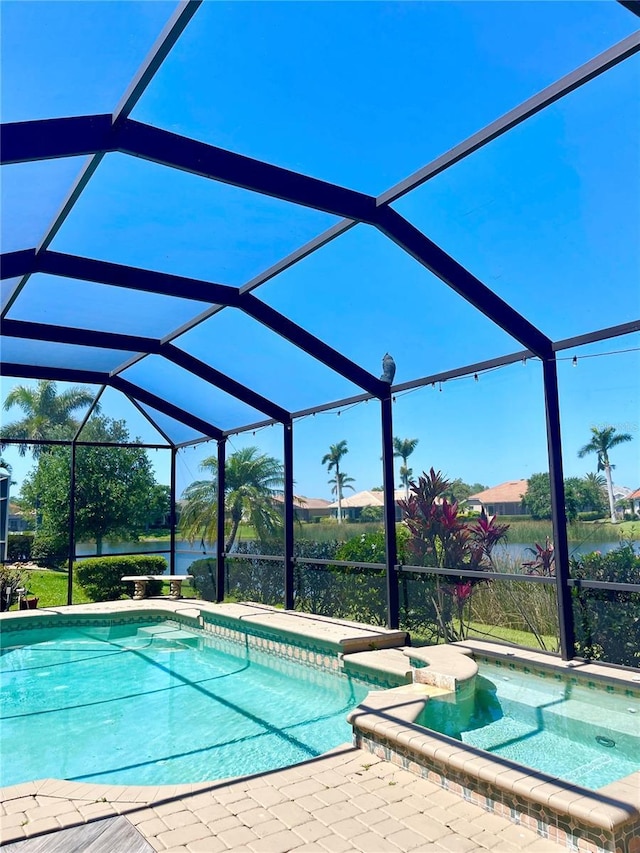 2980 Seasons Blvd, Sarasota, FL 34240 - view of swimming pool featuring a lanai and a pool with connected hot tub