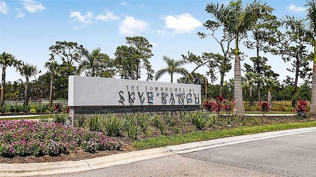 8596 Lunar Skye St, Sarasota, FL 34241 - view of community / neighborhood sign