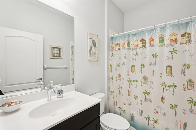 full bathroom with toilet, vanity, and a shower with shower curtain