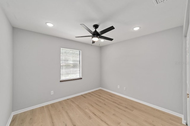 unfurnished room featuring baseboards, a ceiling fan, and recessed lighting
