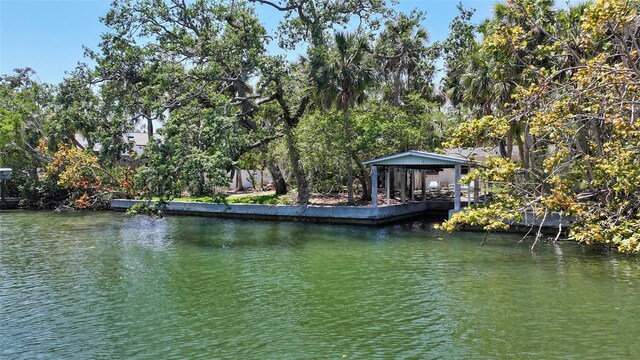 5033 Oxford Dr, Sarasota, FL 34242 - photo 8