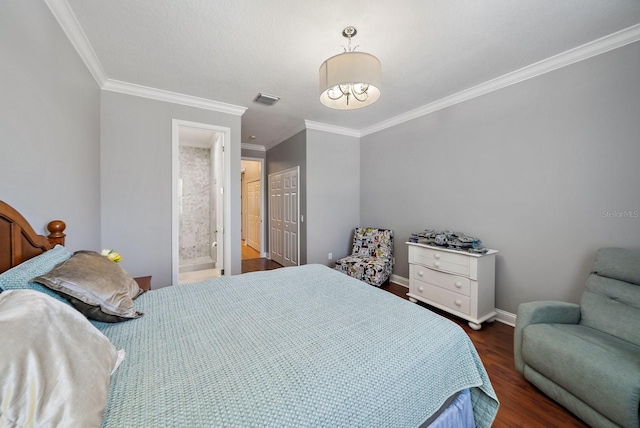 3405 54th Dr W Unit 102, Bradenton, FL 34210 - bedroom with baseboards, visible vents, dark wood finished floors, and crown molding