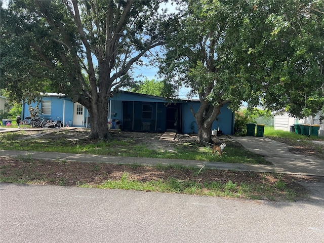 21291 Coulton Ave, Port Charlotte, FL 33952 - view of front of property featuring driveway