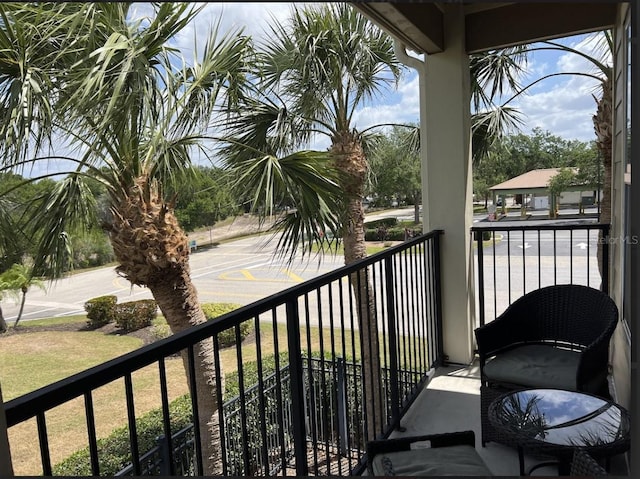 5741 Soldier Cir Unit 202, Sarasota, FL 34233 - photo 7