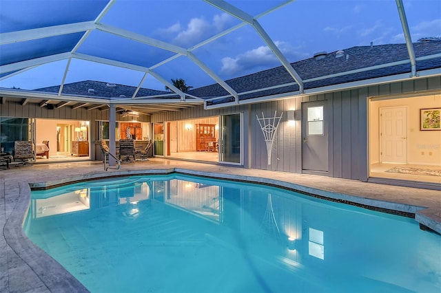 621 Ivanhoe Ln, Holmes Beach, FL 34217 - pool featuring a patio area, a lanai, and a ceiling fan