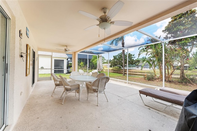 4610 Runabout Way, Bradenton, FL 34203 - sunroom / solarium featuring a ceiling fan and outdoor dining area