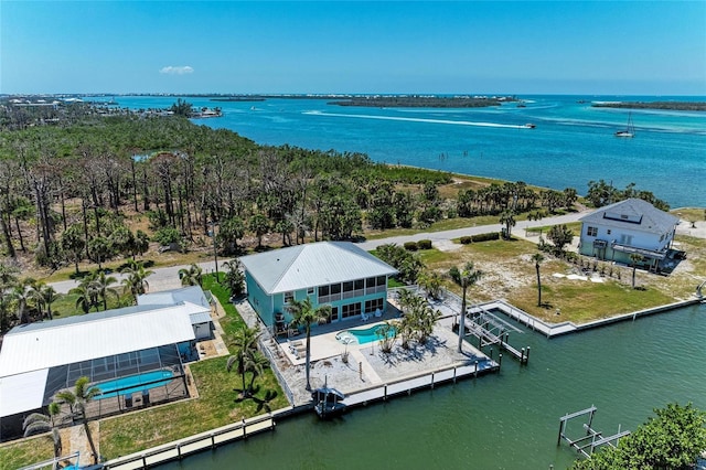 bird's eye view featuring a water view