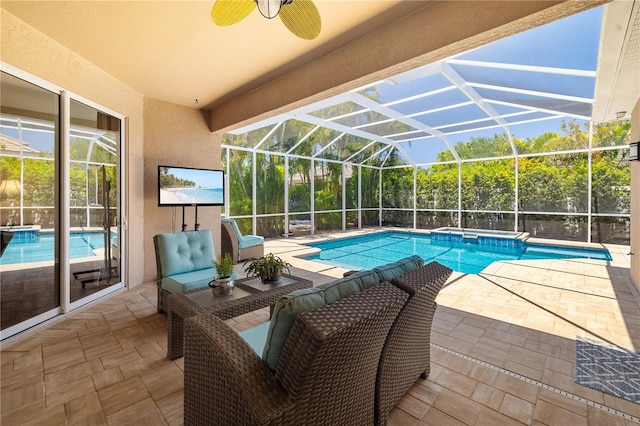 7804 Edmonston Cir, University Park, FL 34201 - view of pool with a ceiling fan, a lanai, a pool with connected hot tub, and a patio area
