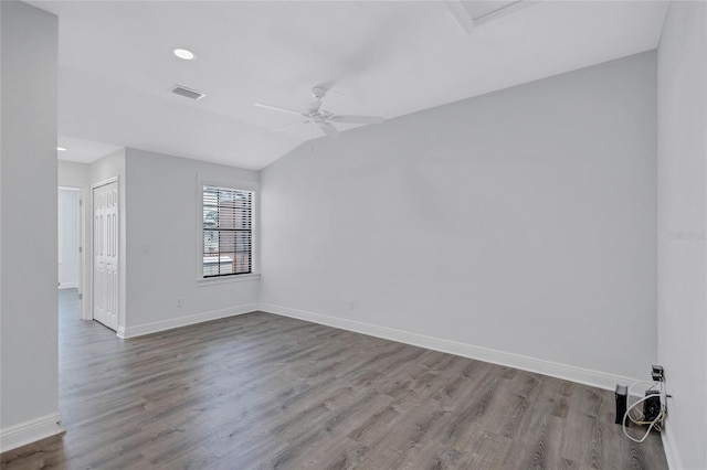 288 Crew Ct, Sarasota, FL 34243 - empty room with visible vents, wood finished floors, baseboards, recessed lighting, and a ceiling fan