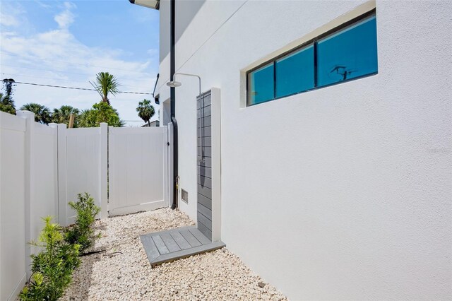 723 S Blvd Of The Presidents, Sarasota, FL 34236 - view of home's exterior featuring stucco siding