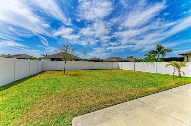 2084 La Palma Ave, Port Charlotte, FL 33953 - view of yard