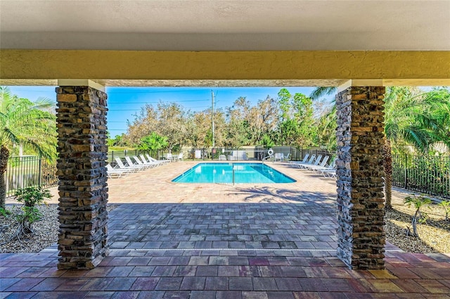 2084 La Palma Ave, Port Charlotte, FL 33953 - community pool with a patio area
