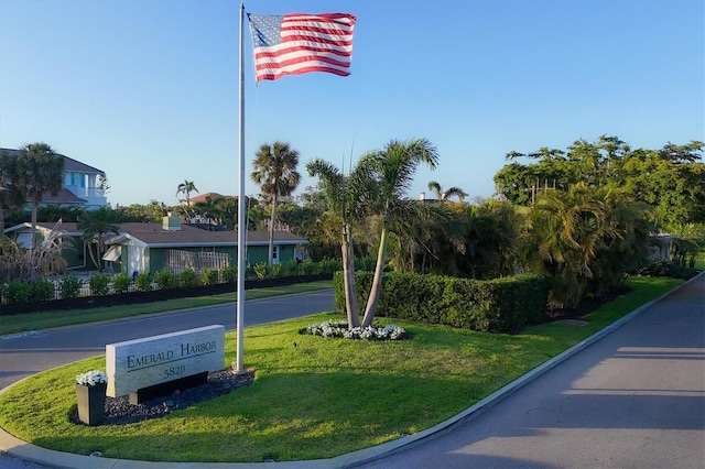 671 Old Compass Rd, Longboat Key, FL 34228