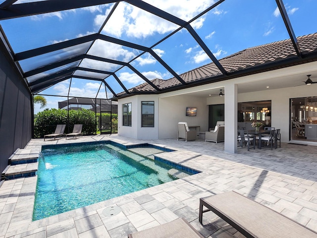 15037 Montello Way, Lakewood Ranch, FL 34211 - pool featuring a patio, ceiling fan, outdoor dining area, and a lanai