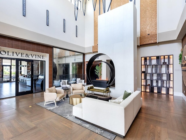 15037 Montello Way, Lakewood Ranch, FL 34211 - view of lobby