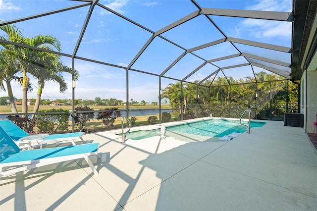 14309 Carolina Sky Pl, Lakewood Ranch, FL 34211 - pool with a water view and a patio