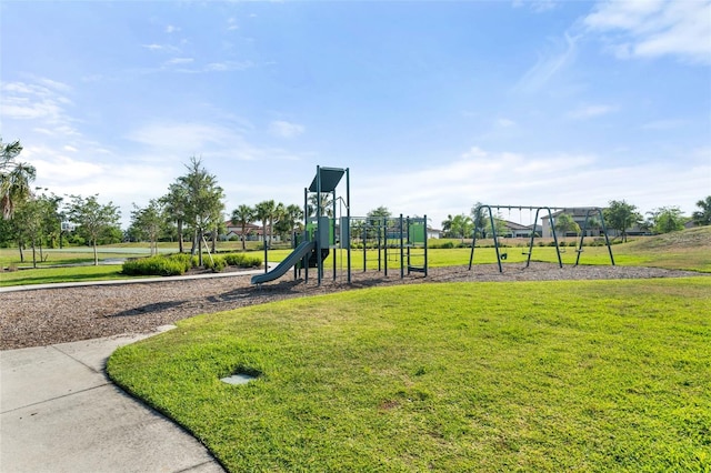 14309 Carolina Sky Pl, Lakewood Ranch, FL 34211 - community jungle gym with a yard