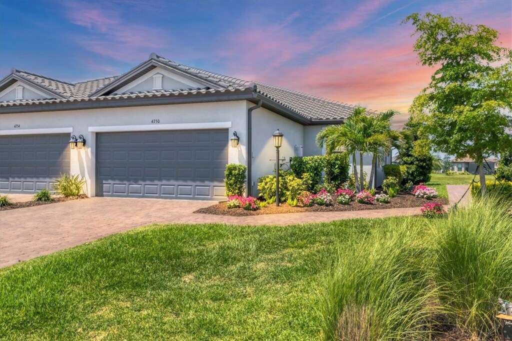 4750 Tortona Ct, Bradenton, FL 34211 - photo 1