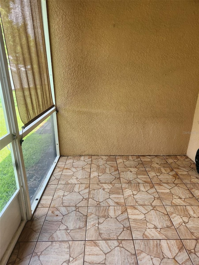 5346 Neil Dr, Saint Petersburg, FL 33714 - photo 33