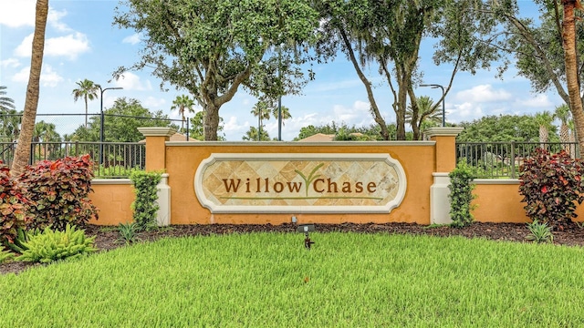 1358 Cielo Ct, North Venice, FL 34275 - community sign with a yard and fence