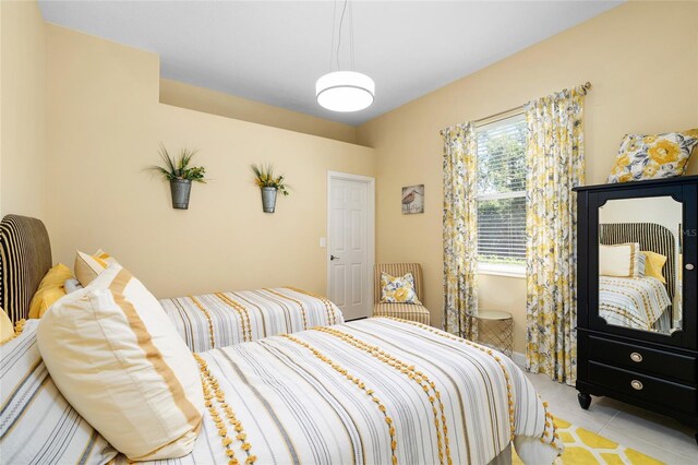 6231 Cypress Bend Ct, University Park, FL 34201 - view of tiled bedroom