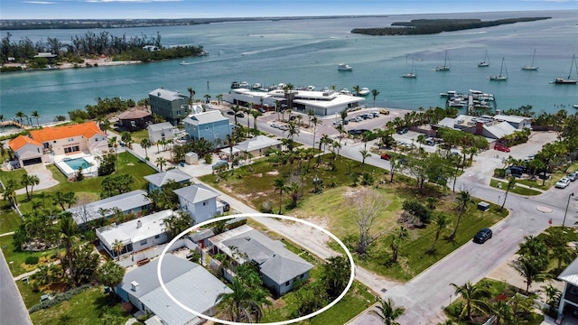 7030 Lois Ave, Longboat Key, FL 34228 - bird's eye view with a water view
