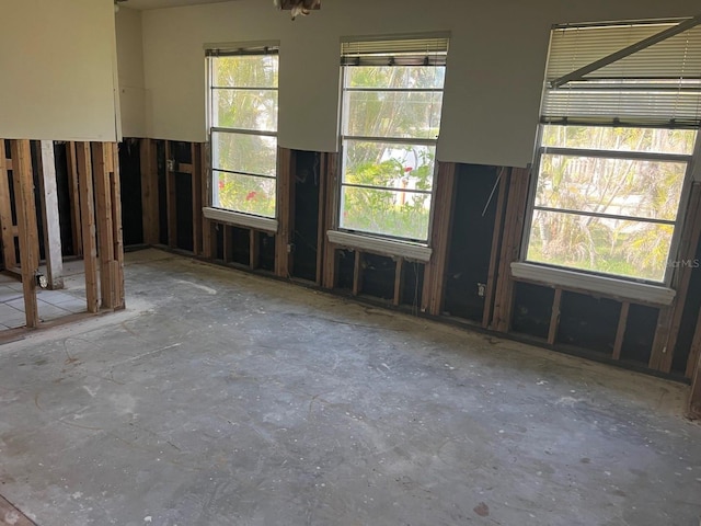 7030 Lois Ave, Longboat Key, FL 34228 - view of spare room
