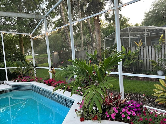 1600 Twin Oaks Cir, Oviedo, FL 32765 - pool featuring a lanai and fence