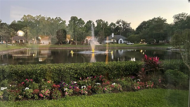 1600 Twin Oaks Cir, Oviedo, FL 32765 - view of community featuring a water view