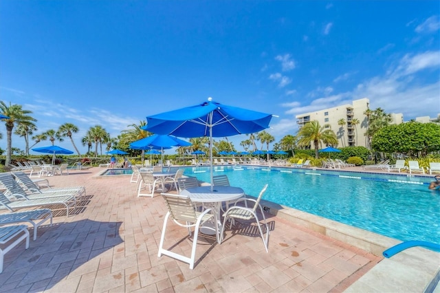 1065 Gulf Of Mexico Dr Unit 103, Longboat Key, FL 34228 - photo 38