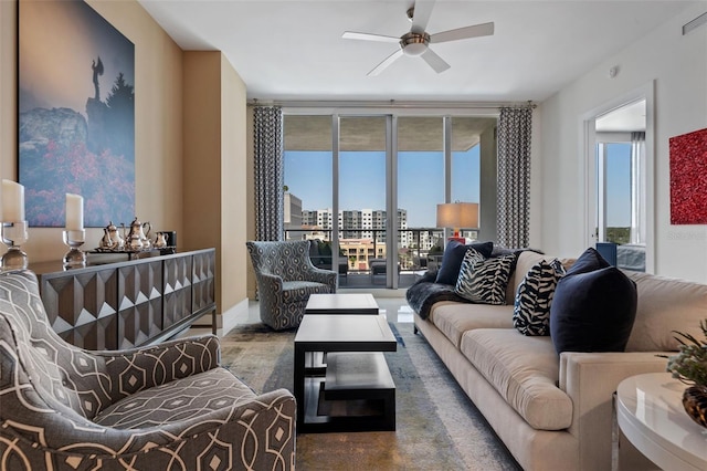 111 S Pineapple Ave Unit 716, Sarasota, FL 34236 - living area with visible vents and ceiling fan