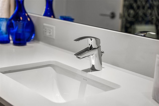 111 S Pineapple Ave Unit 716, Sarasota, FL 34236 - details featuring a sink