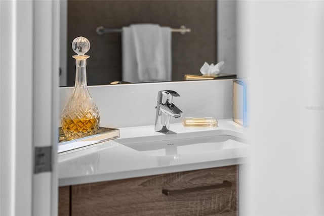 111 S Pineapple Ave Unit 716, Sarasota, FL 34236 - details featuring a sink
