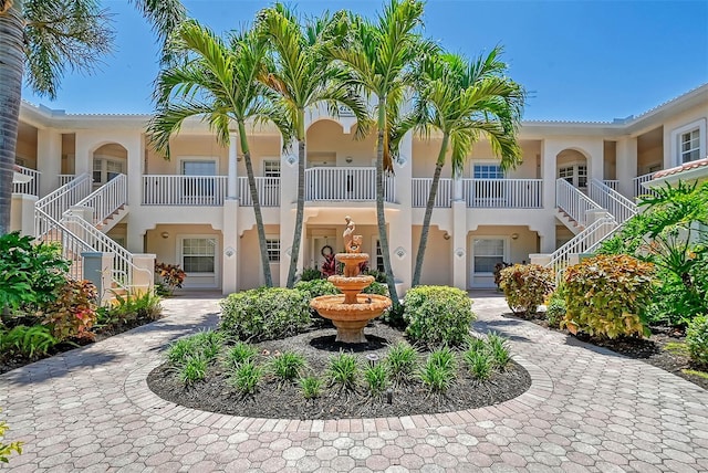 4264 Central Sarasota Pkwy Unit 111, Sarasota, FL 34238 - view of building exterior with stairway
