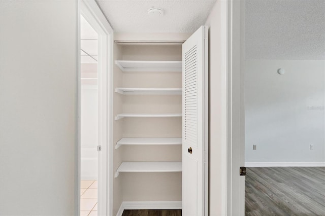 5800 Hollywood Blvd Unit 312, Sarasota, FL 34231 - view of closet