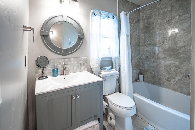 bathroom with shower / tub combo with curtain, toilet, vanity, and decorative backsplash