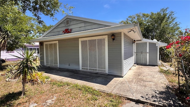 2448 45th St S, Saint Petersburg, FL 33711 - photo 1