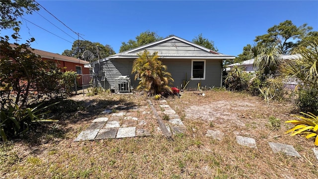2448 45th St S, Saint Petersburg, FL 33711 - photo 13