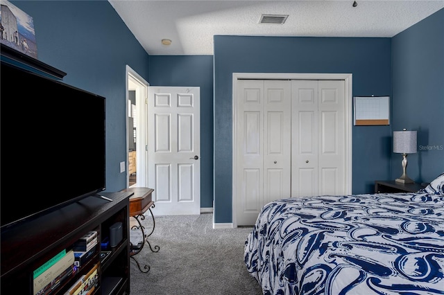 3806 155th Ave E, Parrish, FL 34219 - carpeted bedroom with a closet