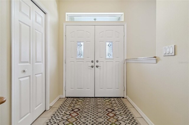 6110 Misty Oaks St, Sarasota, FL 34243 - photo 2