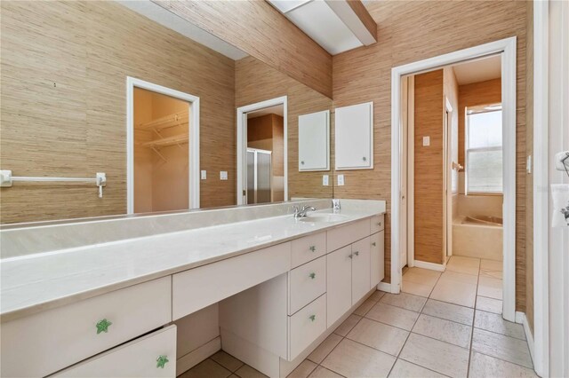 6110 Misty Oaks St, Sarasota, FL 34243 - photo 17
