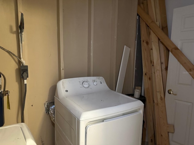 5014 22nd St W, Bradenton, FL 34207 - laundry room featuring washer / clothes dryer and laundry area