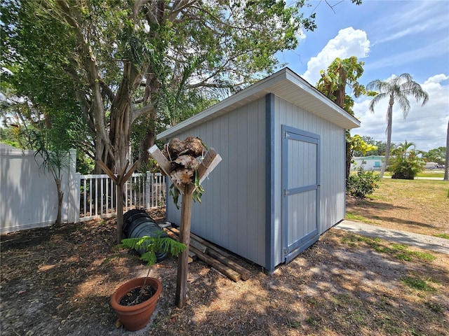 2204 34th St W, Bradenton, FL 34205 - view of shed with fence