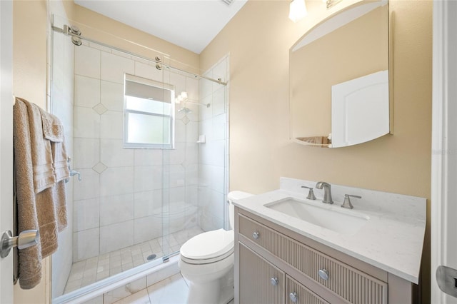 9106 Yarberry St, Sarasota, FL 34240 - full bath with vanity, toilet, and a stall shower